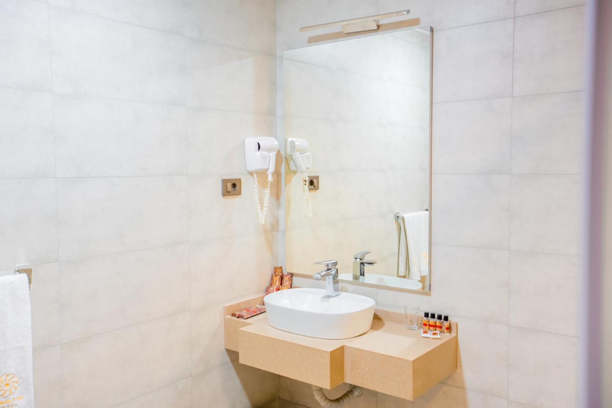 Premium Park Hotel Baku Zewnętrze zdjęcie